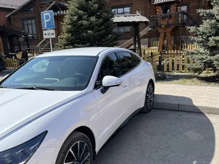 Hyundai Sonata 2023 года за 11 900 000 тг. в Павлодар