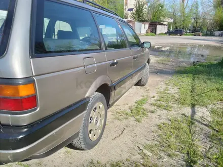 Volkswagen Passat 1993 года за 1 600 000 тг. в Тараз – фото 2