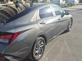 Hyundai Elantra 2024 года за 8 900 000 тг. в Караганда – фото 5
