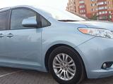 Toyota Sienna 2015 года за 10 700 000 тг. в Уральск