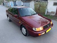 Volkswagen Passat 1994 годаүшін2 295 000 тг. в Караганда