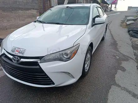 Toyota Camry 2017 года за 6 300 000 тг. в Шымкент