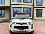 Toyota 4Runner 2015 года за 21 500 000 тг. в Актобе – фото 5