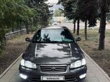 Toyota Camry 2000 года за 3 000 000 тг. в Узынагаш