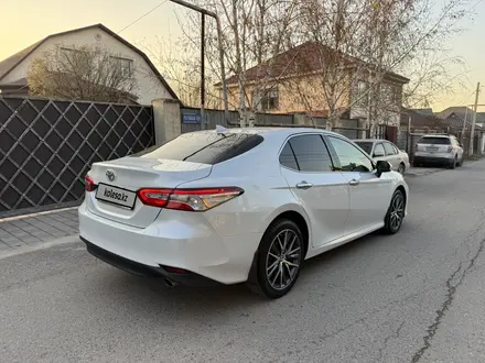 Toyota Camry 2021 года за 16 000 000 тг. в Алматы – фото 8