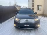 Toyota Highlander 2010 годаүшін8 200 000 тг. в Актобе – фото 3