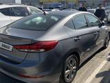 Hyundai Elantra 2018 годаүшін4 600 000 тг. в Атырау – фото 3