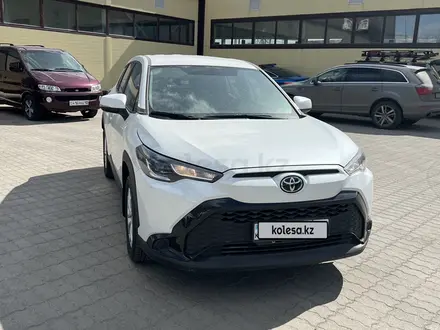 Toyota Corolla Cross 2022 года за 12 900 000 тг. в Костанай – фото 2