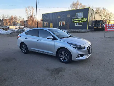 Hyundai Accent 2018 года за 7 600 000 тг. в Усть-Каменогорск – фото 3