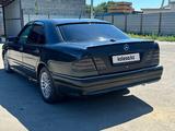 Mercedes-Benz E 280 1996 годаfor1 600 000 тг. в Талдыкорган