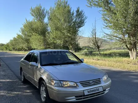 Toyota Camry 1998 года за 3 800 000 тг. в Шымкент
