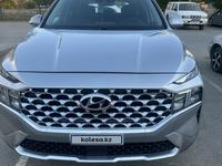 Hyundai Santa Fe 2020 годаfor13 500 000 тг. в Уральск