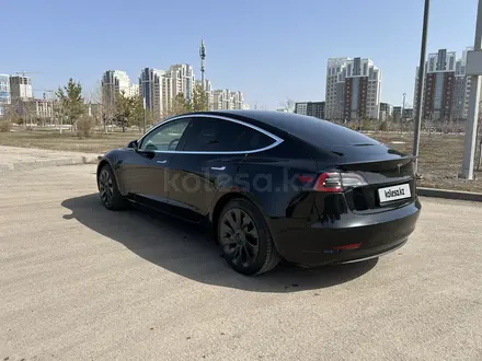 Tesla Model 3 2019 года за 14 000 000 тг. в Астана – фото 4