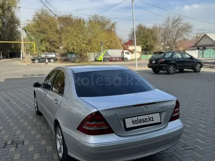 Mercedes-Benz C 200 2003 года за 4 000 000 тг. в Алматы – фото 5