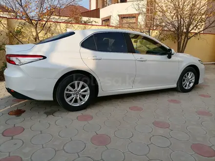 Toyota Camry 2020 года за 14 401 988 тг. в Актау – фото 3