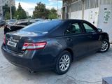 Toyota Camry 2011 года за 4 600 000 тг. в Актобе – фото 5