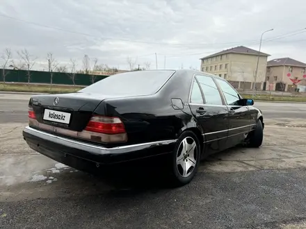 Mercedes-Benz S 320 1999 года за 4 900 000 тг. в Астана – фото 3