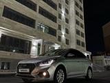 Hyundai Accent 2019 года за 8 000 000 тг. в Актобе