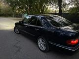 Mercedes-Benz E 320 1999 годаүшін3 400 000 тг. в Караганда – фото 5