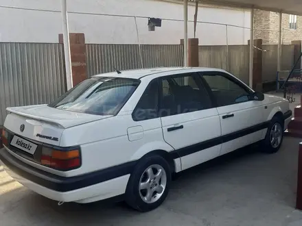 Volkswagen Passat 1991 года за 1 600 000 тг. в Тараз – фото 2