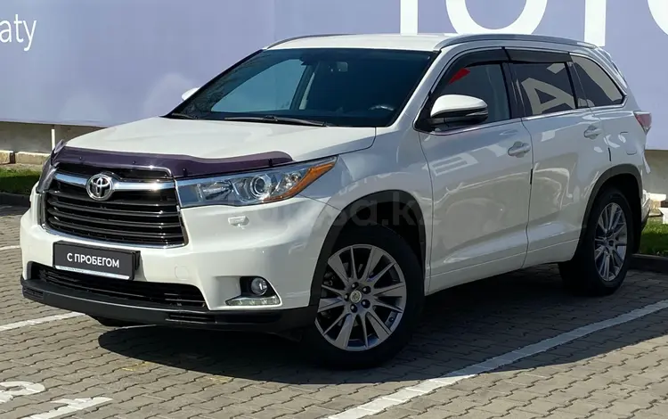 Toyota Highlander 2014 годаfor16 845 000 тг. в Алматы