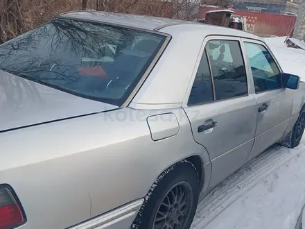 Mercedes-Benz E 280 1993 года за 2 300 000 тг. в Караганда – фото 5