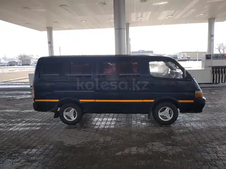 Toyota Hiace 1990 года за 1 500 000 тг. в Алматы – фото 4