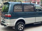 Mitsubishi Delica 1996 годаүшін4 800 000 тг. в Алматы – фото 4