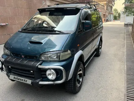 Mitsubishi Delica 1996 года за 4 800 000 тг. в Алматы – фото 3
