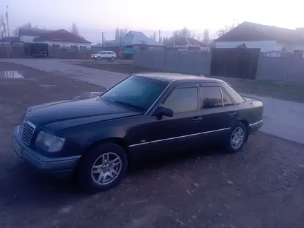 Mercedes-Benz E 200 1993 годаүшін1 500 000 тг. в Тараз – фото 3