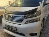 Toyota Alphard 2010 года за 10 000 000 тг. в Алматы
