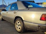 Mercedes-Benz E 230 1991 годаfor1 500 000 тг. в Астана – фото 5