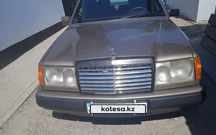 Mercedes-Benz E 230 1990 годаүшін1 300 000 тг. в Уштобе