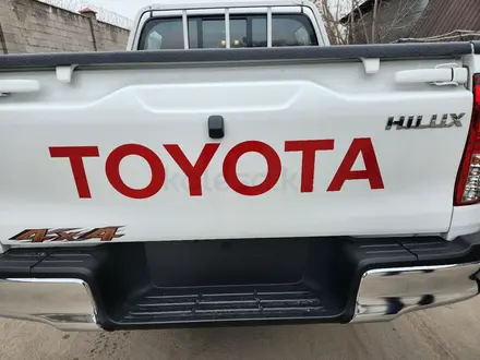 Toyota Hilux 2023 года за 20 500 000 тг. в Алматы – фото 17