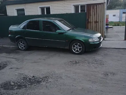 Opel Vectra 1995 года за 900 000 тг. в Усть-Каменогорск