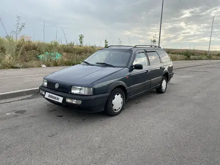 Volkswagen Passat 1992 года за 1 500 000 тг. в Алматы