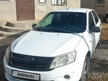 ВАЗ (Lada) Granta 2190 2013 года за 2 000 000 тг. в Актобе – фото 2