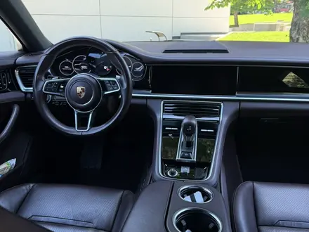 Porsche Panamera 2018 года за 40 000 000 тг. в Алматы – фото 2