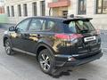 Toyota RAV4 2016 годаүшін11 300 000 тг. в Караганда – фото 3