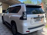 Toyota Land Cruiser Prado 2018 года за 22 800 000 тг. в Алматы – фото 2