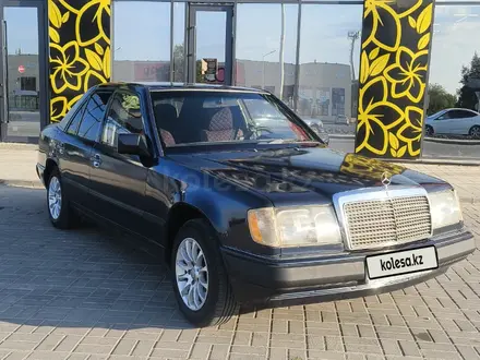 Mercedes-Benz E 230 1989 года за 2 300 000 тг. в Актобе