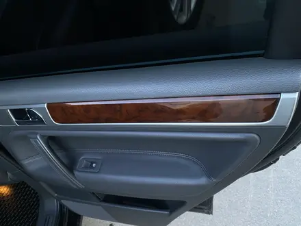 Volkswagen Touareg 2008 года за 7 100 000 тг. в Караганда – фото 10