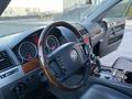 Volkswagen Touareg 2008 года за 7 100 000 тг. в Караганда – фото 13