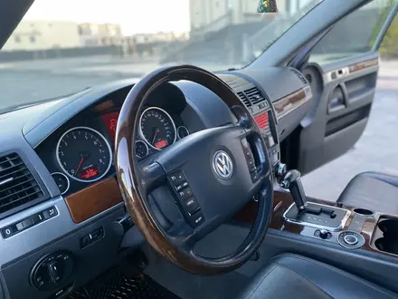 Volkswagen Touareg 2008 года за 7 100 000 тг. в Караганда – фото 13