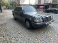 Mercedes-Benz E 200 1993 года за 1 600 000 тг. в Алматы – фото 4