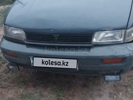 Mitsubishi Space Runner 1993 года за 400 000 тг. в Алматы
