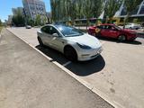 Tesla Model 3 2023 года за 14 500 000 тг. в Астана – фото 3