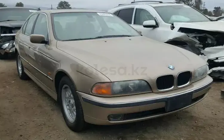 BMW 530 2000 года за 25 000 тг. в Алматы