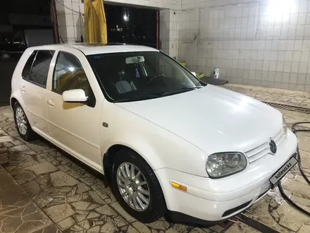 Volkswagen Golf 2002 года за 2 700 000 тг. в Алматы