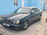 Mercedes-Benz E 280 1996 годаfor2 500 000 тг. в Астана